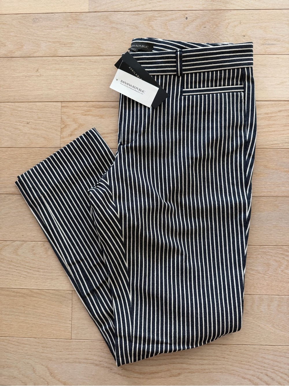 NEW NWT Banana Republic Women’s Navy & White Stripe Nautical Dress Pants Size 6
